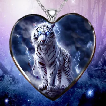 Творческий Белый Тигр Сердце Кристалл Кулон Классическое Ожерелье С Животными Шарм Ожерелья для Женщин Ювелирные Изделия из Нержавеющей Стали Подарок Для Вечеринки
